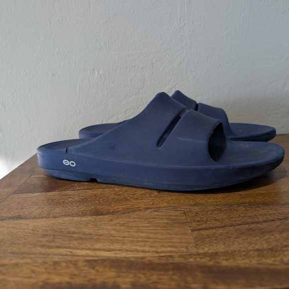 OOFOS OOahh Sport Post Run Recovery Slide Sandal Navy Blue‎ Men's 12 Women’s 14 - Picture 1 of 7